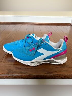 Diadora Women's Athletic Shoes - Blue, White, Pink